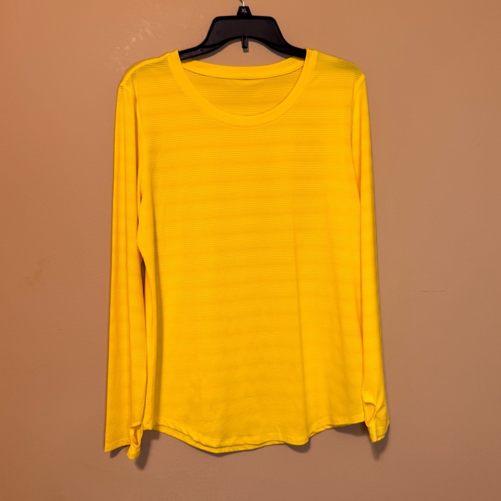 Zyia Active Women’s Yellow Long Sleeve Top